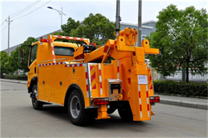 上街高速路拖车费